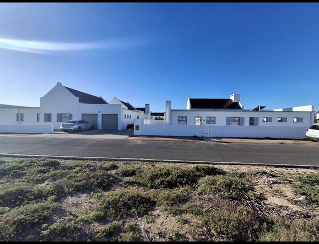 LAND FOR SALE IN BRITANNIA BAY